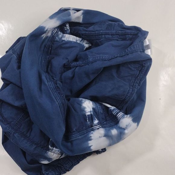 Calvin Klein Performance Tie Dye Capris - Picture 14 of 14